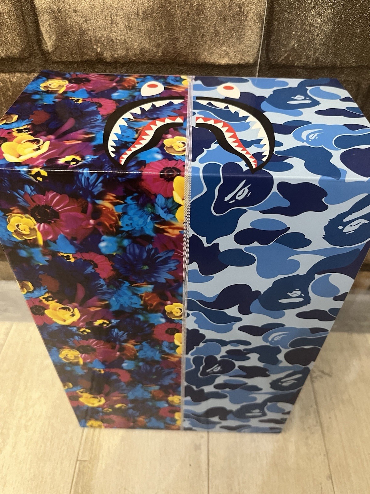 Medicom BE@RBRICK Bape Mika Ninagawa Camo Shark Blue 400%,100% 2019 Bearbrick photo 3