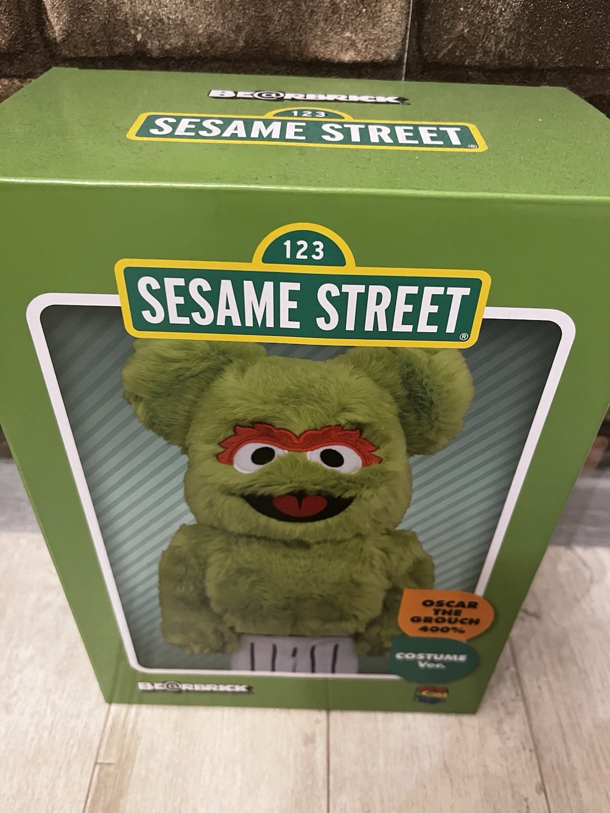 Medicom Toy BE@RBRICK Oscar costume ver. 400% Sesame Street Authentic photo 3