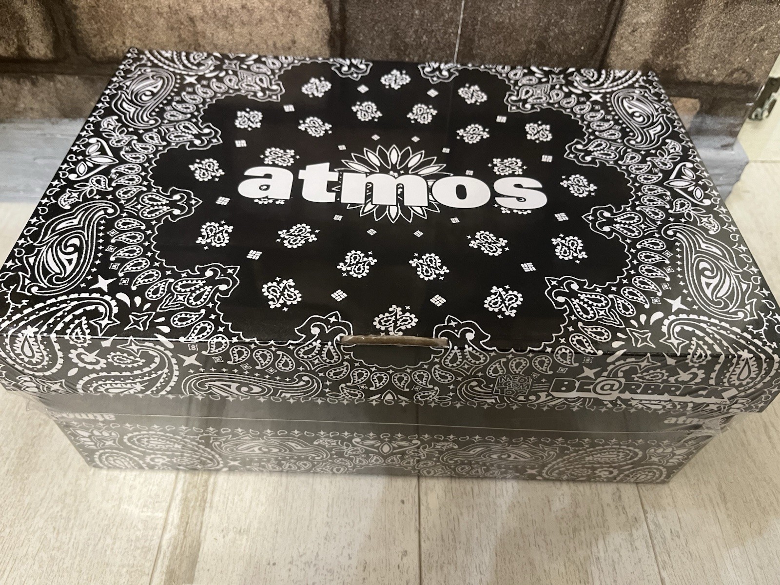 Medicom BE@RBRICK Atmos Bandana Black B&W ver 400%,100% Bearbrick 2021 Authentic photo 4